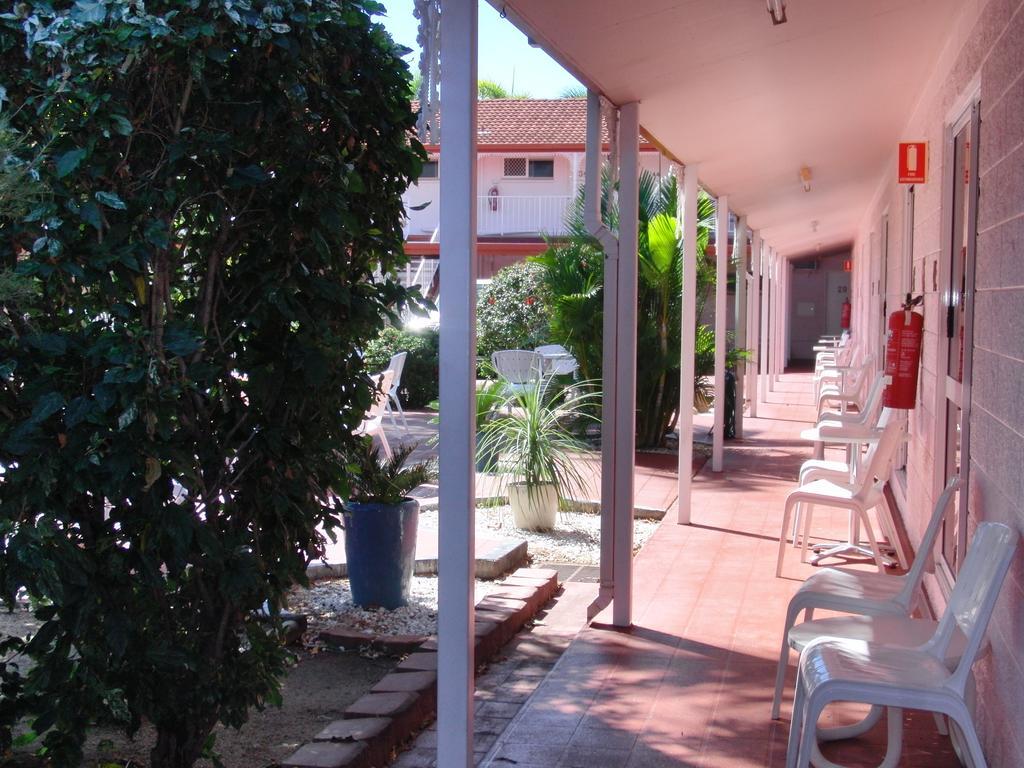 Monte Carlo Motor Inn Townsville Buitenkant foto