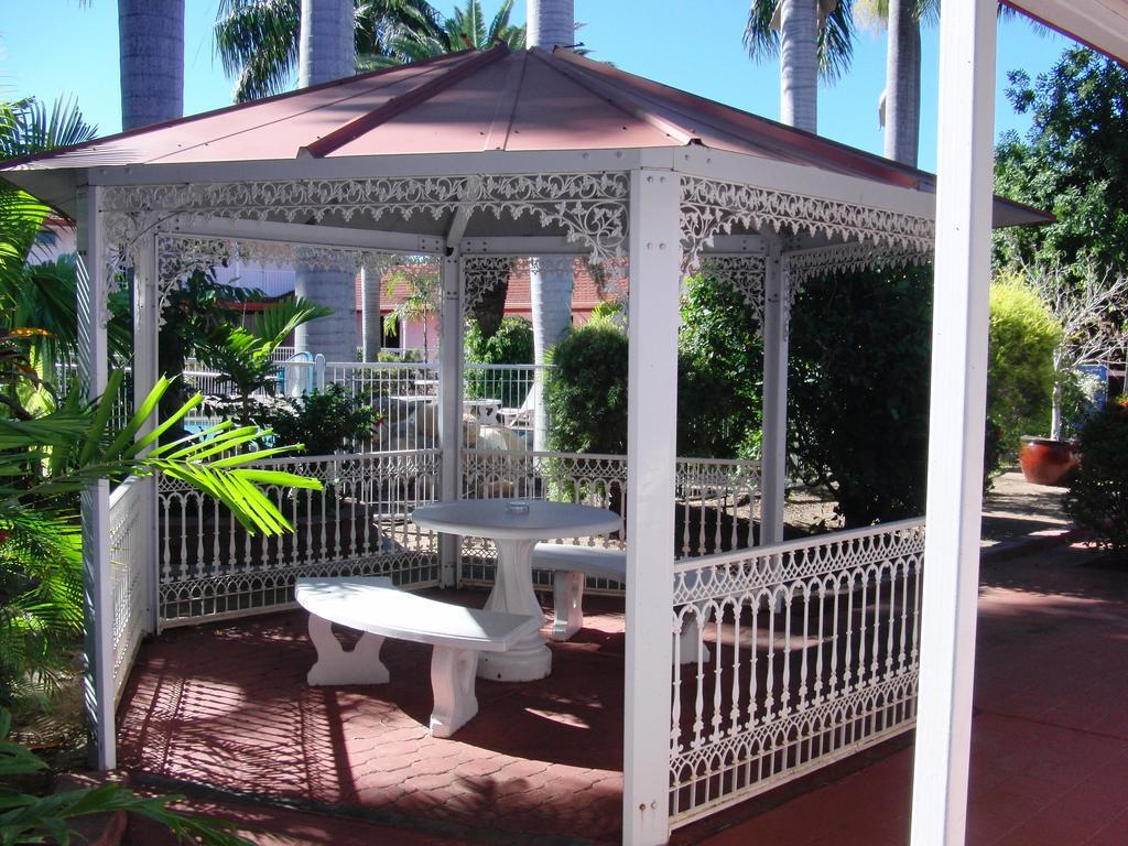 Monte Carlo Motor Inn Townsville Buitenkant foto