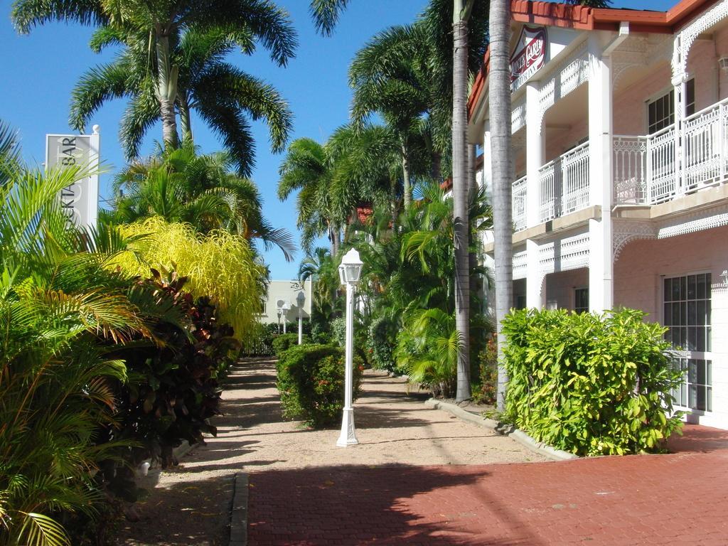 Monte Carlo Motor Inn Townsville Buitenkant foto