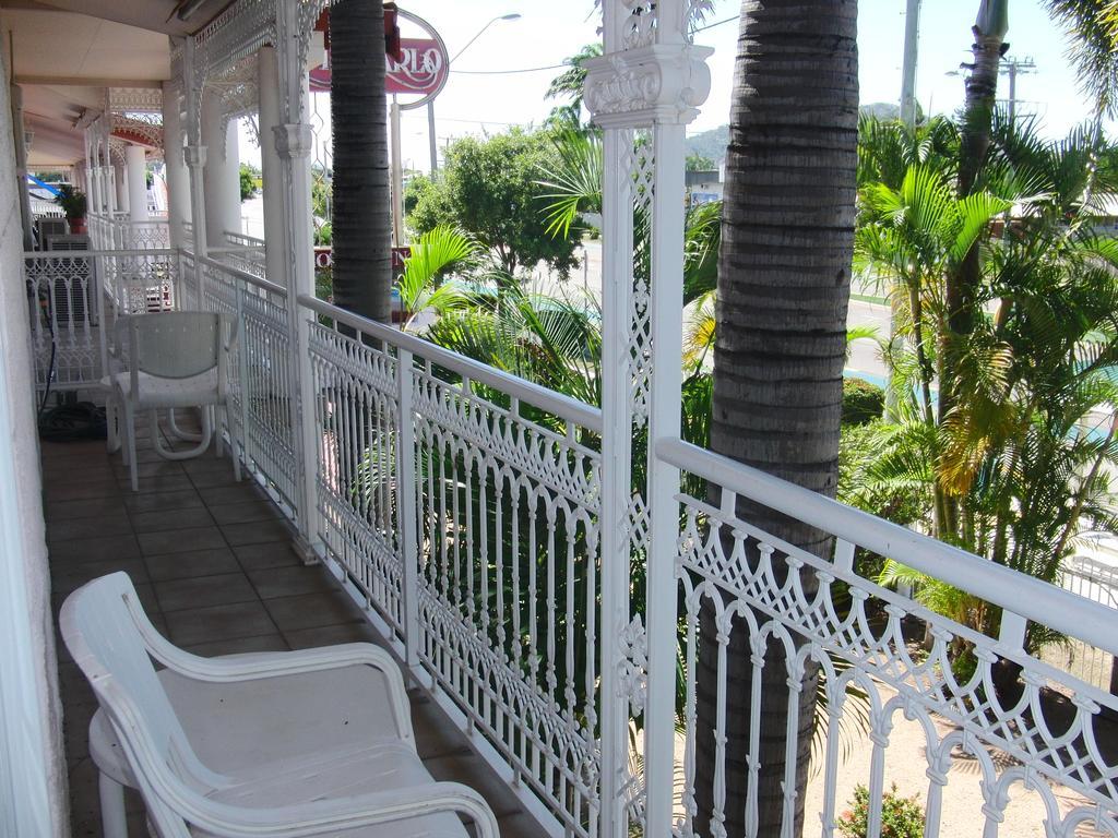 Monte Carlo Motor Inn Townsville Buitenkant foto